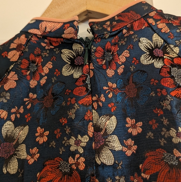 Vietnamese Ao Dai, XS/S, NWOT - Picture 3 of 5